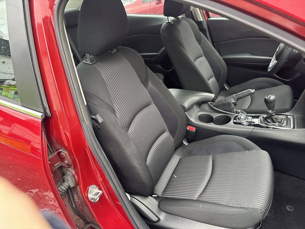 2015 Mazda 3 GS | Cam | HtdSeats | Bluetooth | Keyless | Cruise in Saint John, New Brunswick - 42 - w1024h768px