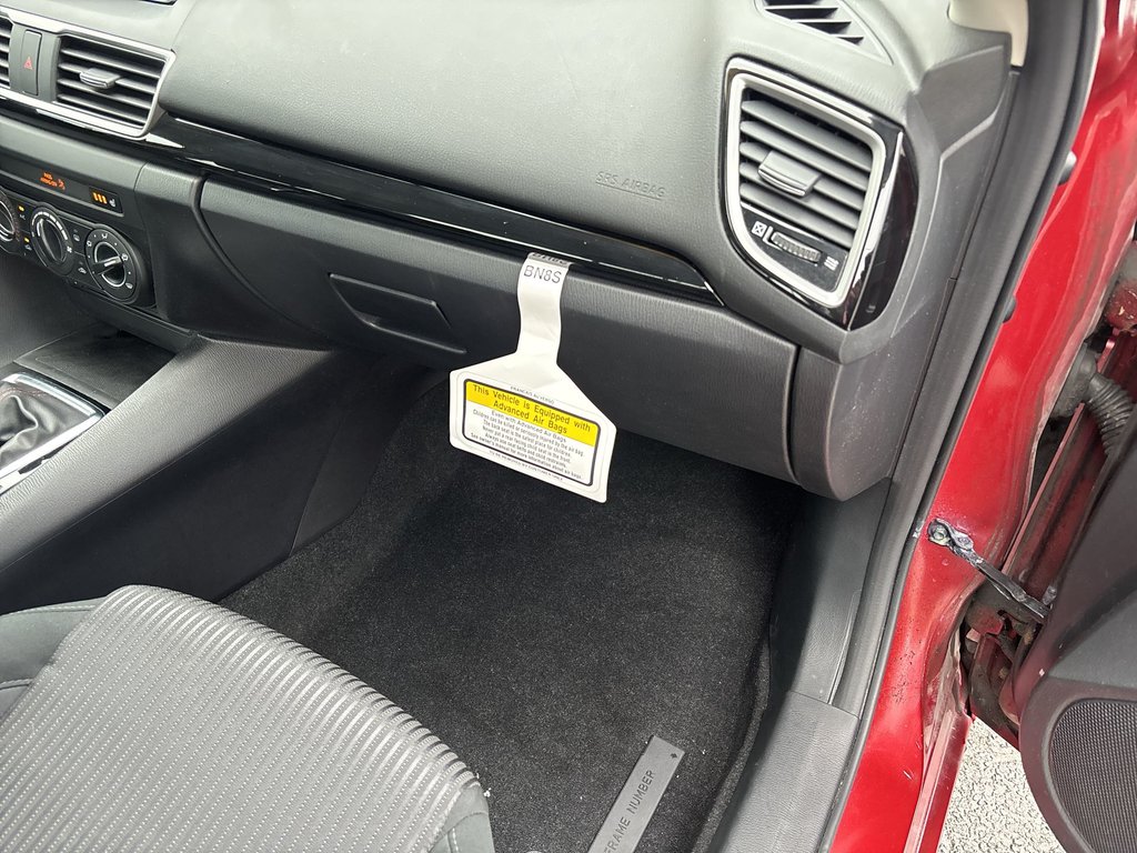 2015 Mazda 3 GS | Cam | HtdSeats | Bluetooth | Keyless | Cruise in Saint John, New Brunswick - 44 - w1024h768px