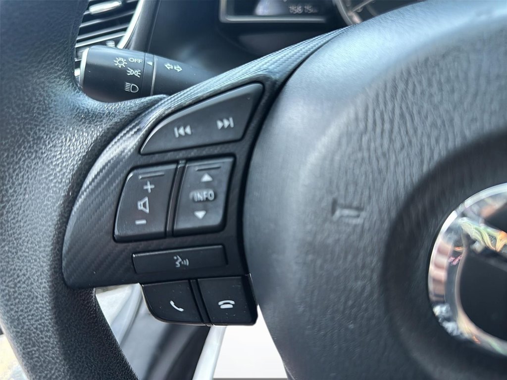 2016 Mazda 3 in Antigonish, Nova Scotia - 26 - w1024h768px