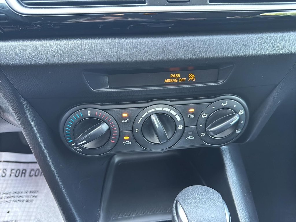 2016 Mazda 3 in Antigonish, Nova Scotia - 22 - w1024h768px