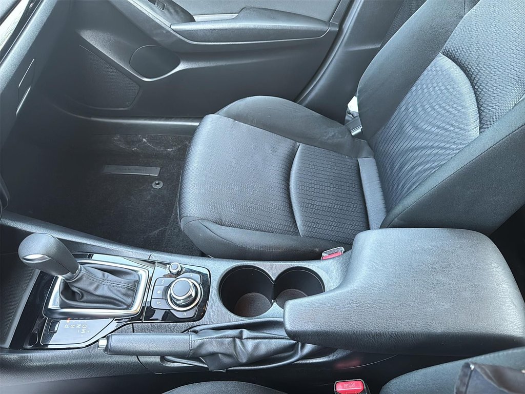 2016 Mazda 3 in Antigonish, Nova Scotia - 17 - w1024h768px