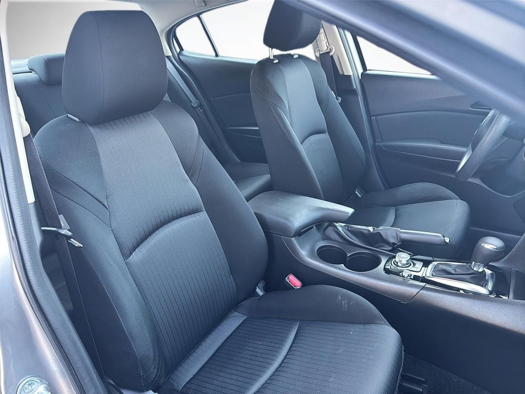 2016 Mazda 3 in Antigonish, Nova Scotia - 10 - w1024h768px