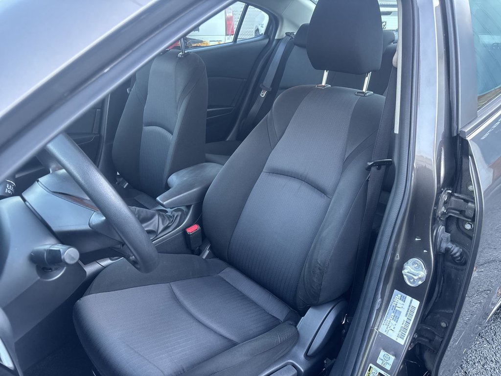 Mazda 3 GX | Cam | USB | HtdSeats | Bluetooth | Keyless 2016 à Saint John, Nouveau-Brunswick - 11 - w1024h768px