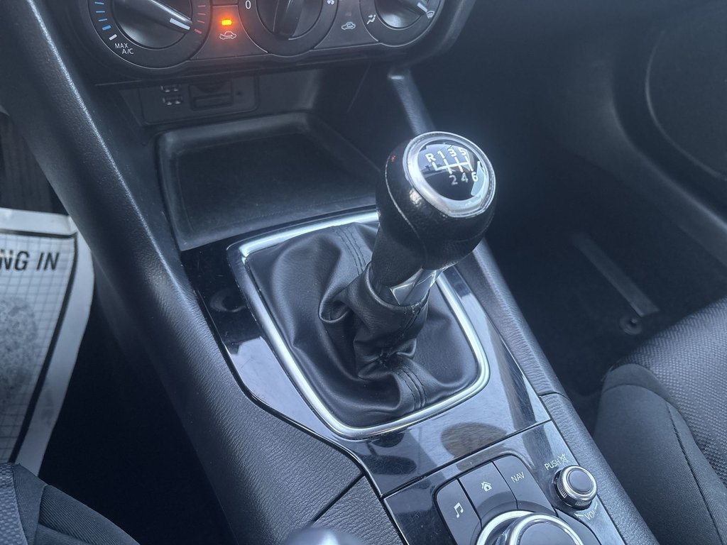 Mazda 3 GX | Cam | USB | HtdSeats | Bluetooth | Keyless 2016 à Saint John, Nouveau-Brunswick - 29 - w1024h768px