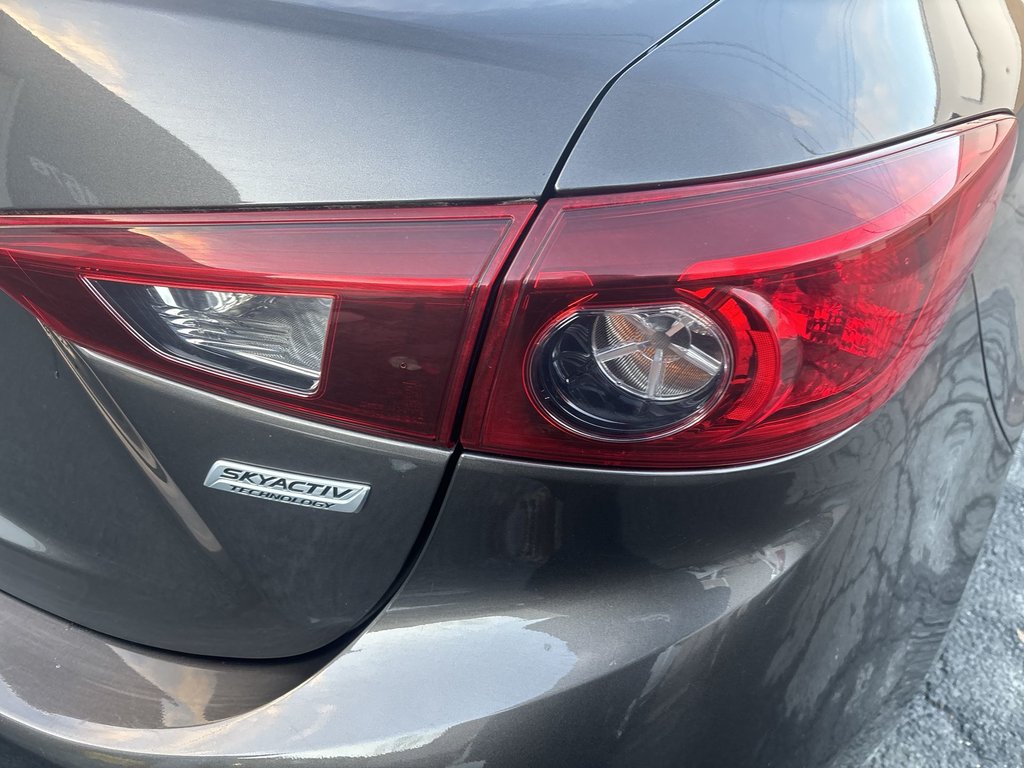 Mazda 3 GX | Cam | USB | HtdSeats | Bluetooth | Keyless 2016 à Saint John, Nouveau-Brunswick - 48 - w1024h768px