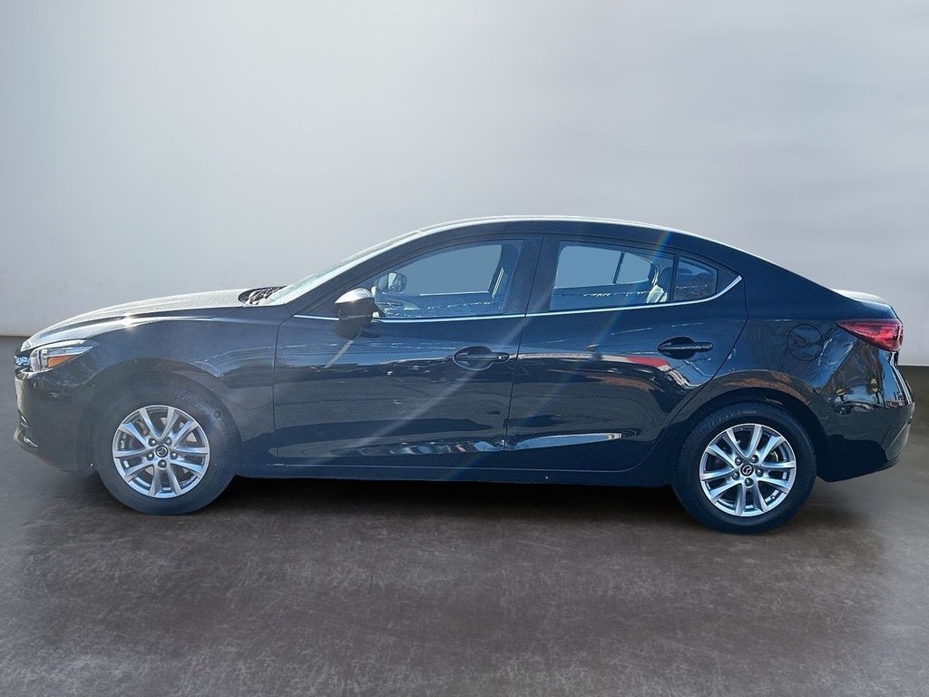 2017 Mazda 3 in Antigonish, Nova Scotia - 8 - w1024h768px