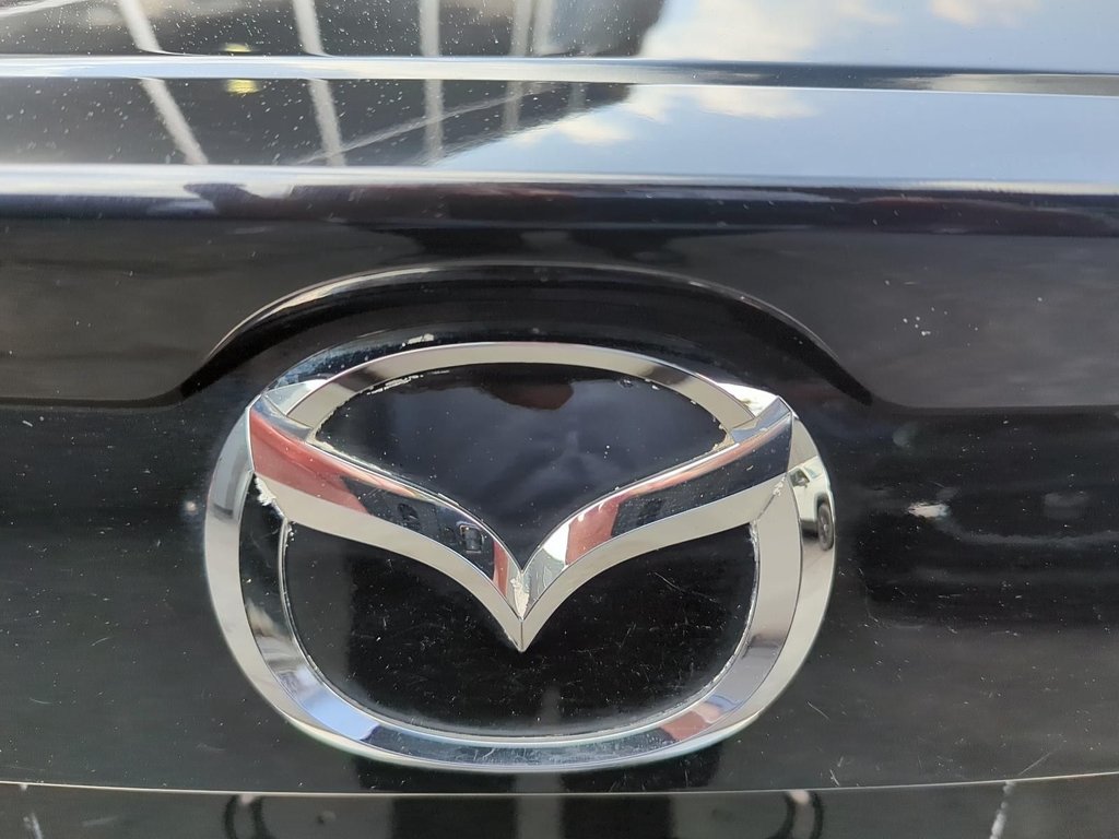 2017 Mazda 3 in Antigonish, Nova Scotia - 56 - w1024h768px