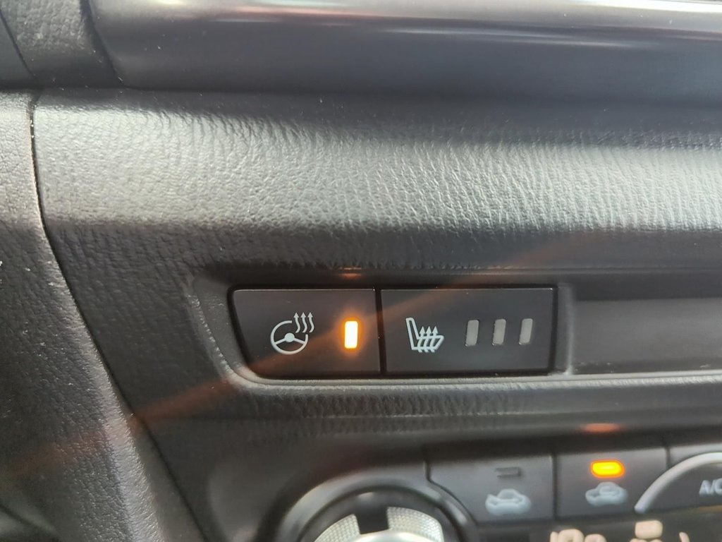 2017 Mazda 3 in Antigonish, Nova Scotia - 31 - w1024h768px
