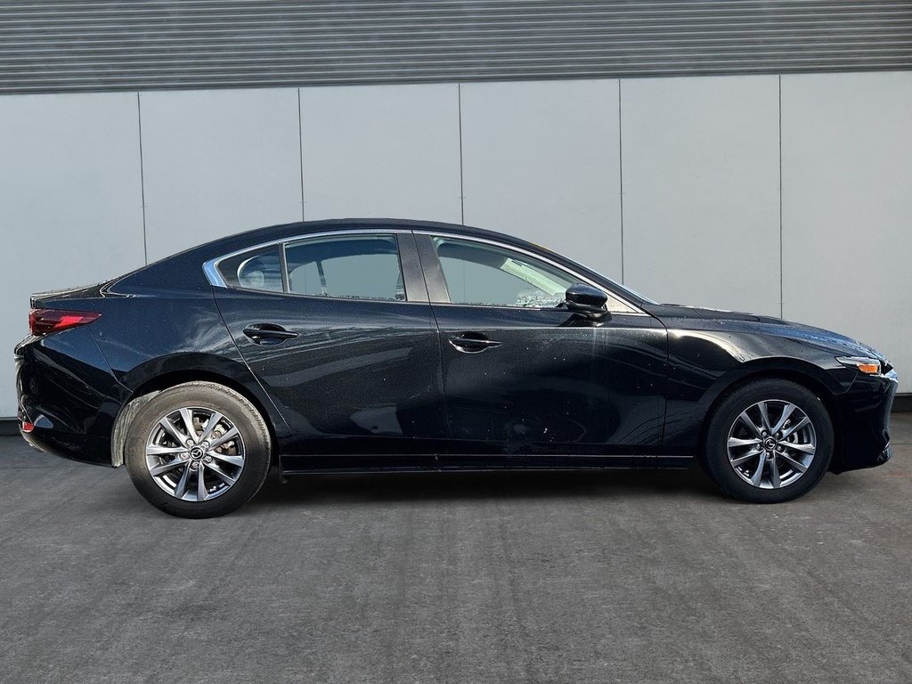 2022 Mazda 3 GS | Cam | USB | HtdSeats | Warranty to 2029 in Saint John, New Brunswick - 4 - w1024h768px