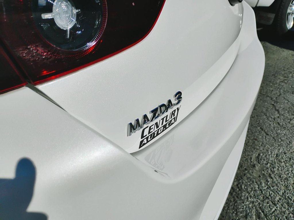 2023 Mazda 3 in Antigonish, Nova Scotia - 21 - w1024h768px
