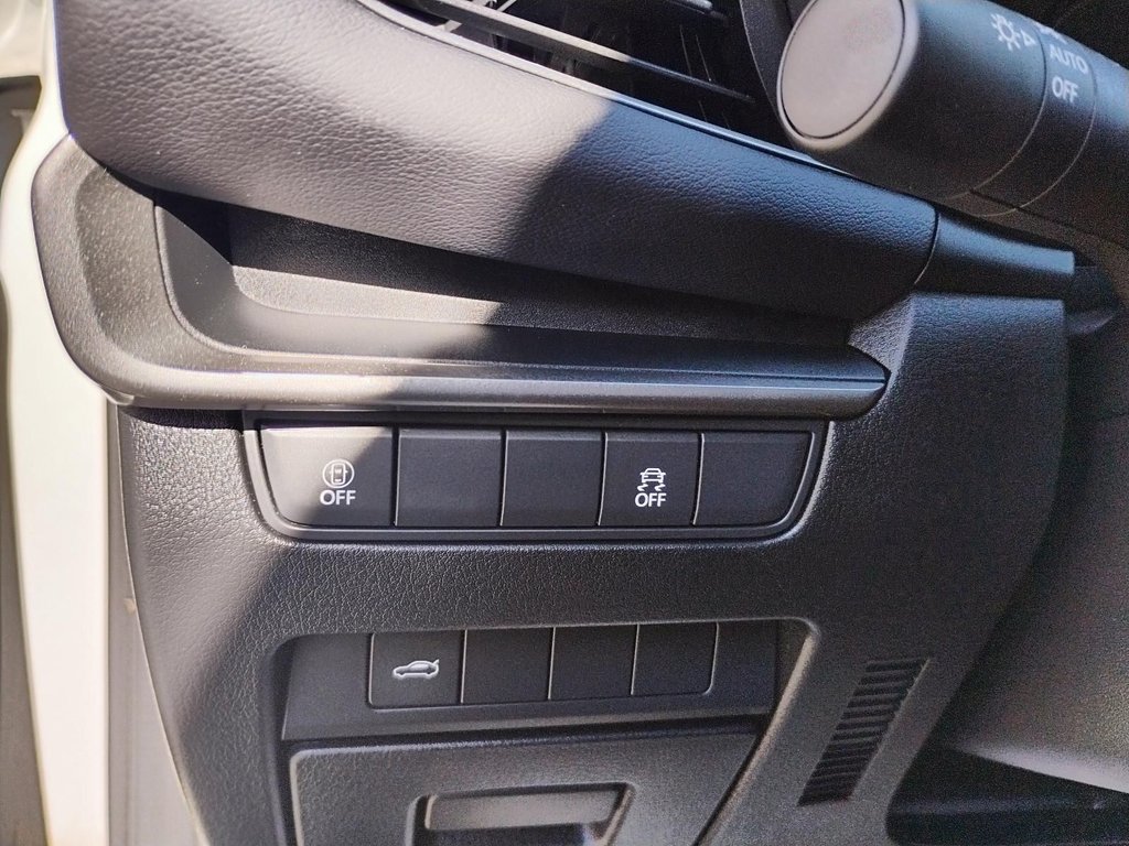 2023 Mazda 3 in Antigonish, Nova Scotia - 28 - w1024h768px