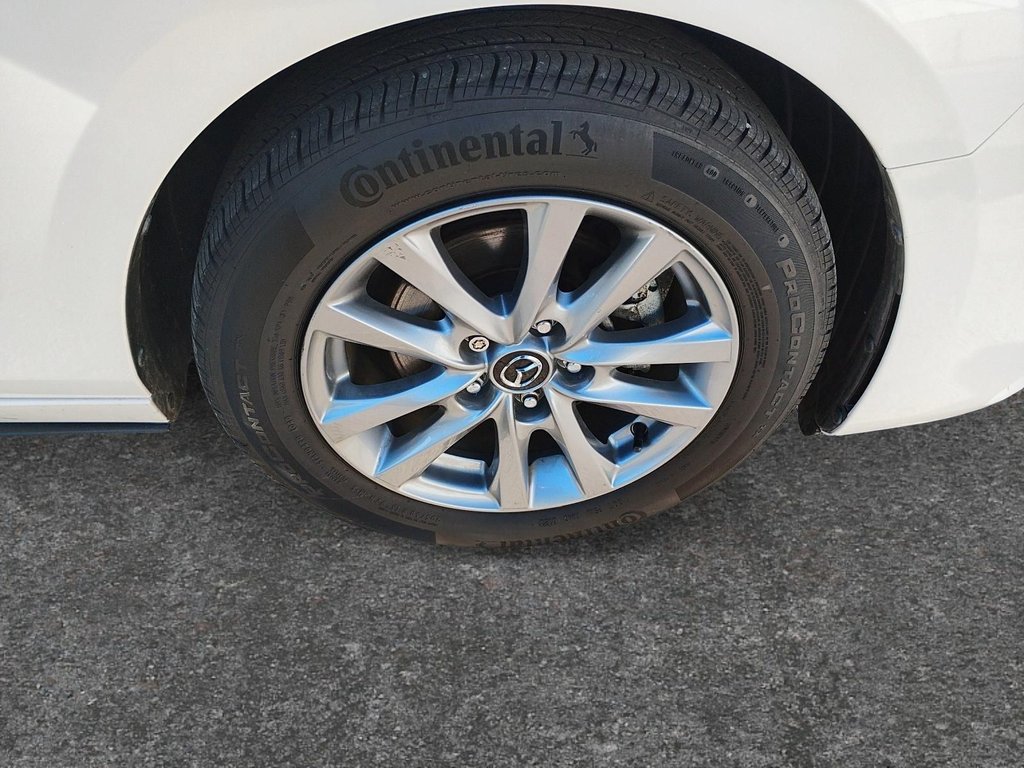 2023 Mazda 3 in Antigonish, Nova Scotia - 8 - w1024h768px