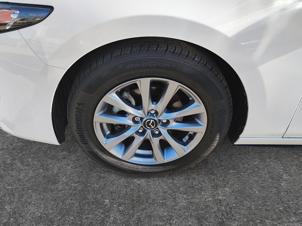 2023 Mazda 3 in Antigonish, Nova Scotia - 11 - w1024h768px