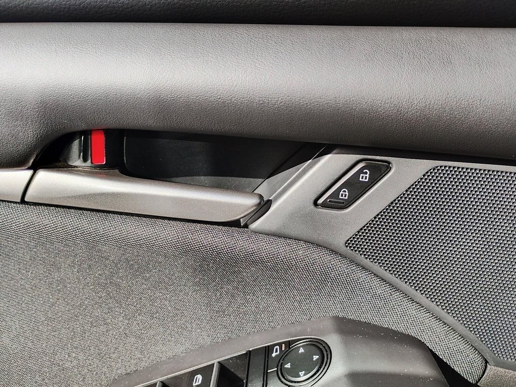 2023 Mazda 3 in Antigonish, Nova Scotia - 25 - w1024h768px