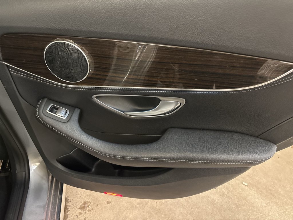 2015 Mercedes-Benz C-Class C 300 | Leather | Roof | Nav | Cam | USB in Saint John, New Brunswick - 41 - w1024h768px