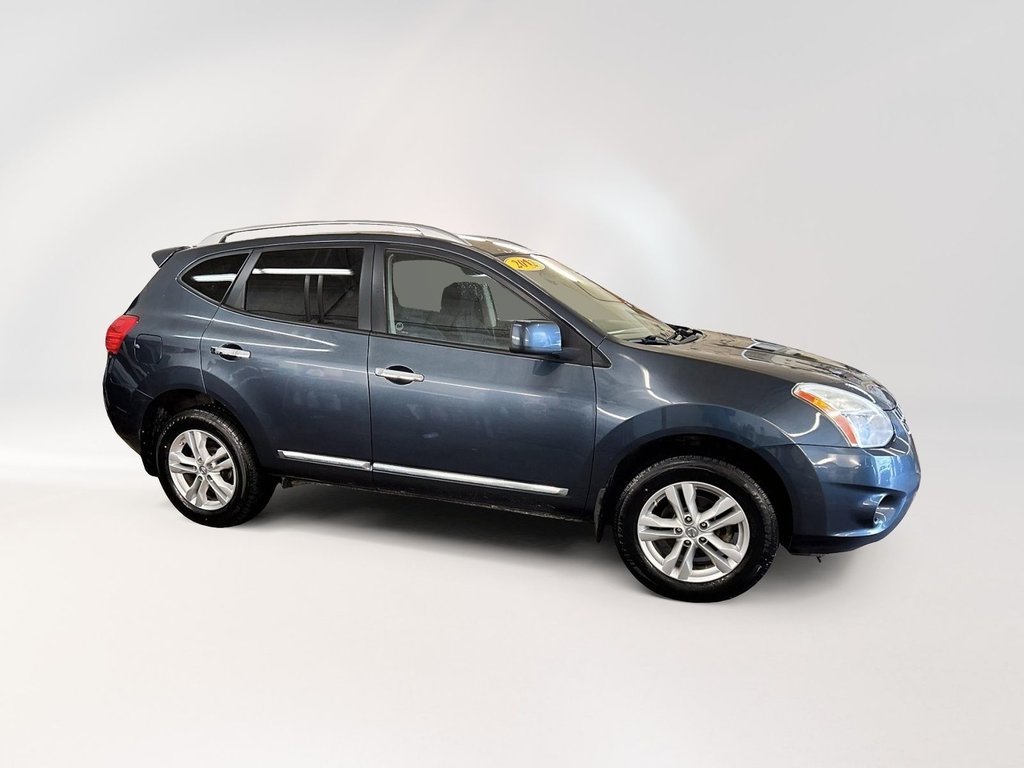 2012  Rogue SV | USB | HtdSeats | Bluetooth | Keyless | Cruise in Saint John, New Brunswick - 4 - w1024h768px