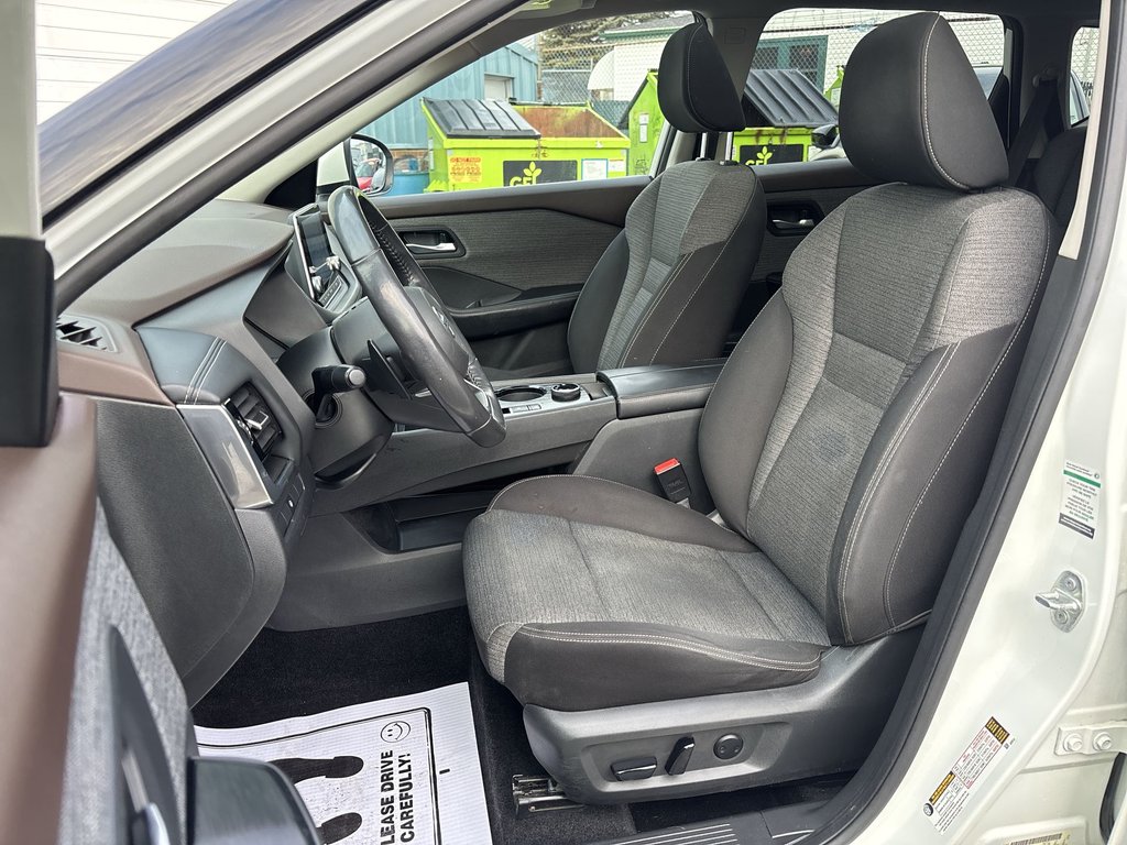 Nissan Rogue SV | Roof | Cam | USB | HtdWheel | Bluetooth | XM 2021 à Saint John, Nouveau-Brunswick - 11 - w1024h768px