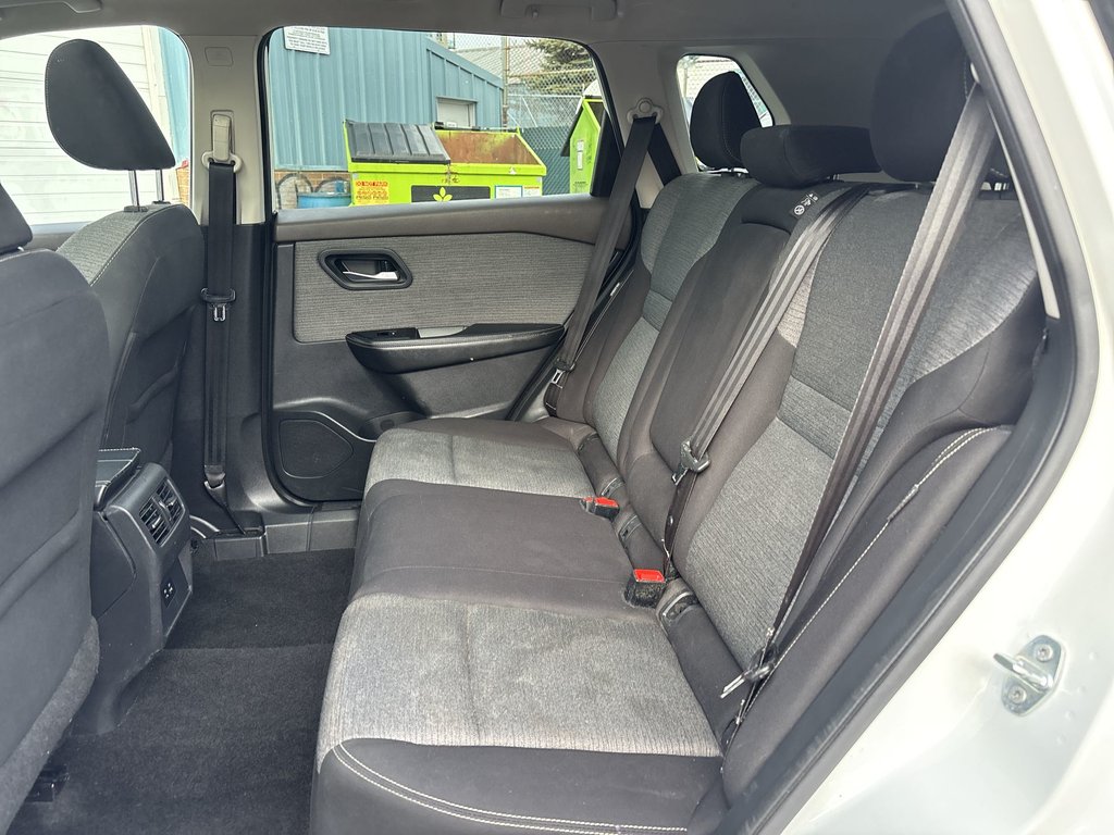 Nissan Rogue SV | Roof | Cam | USB | HtdWheel | Bluetooth | XM 2021 à Saint John, Nouveau-Brunswick - 32 - w1024h768px