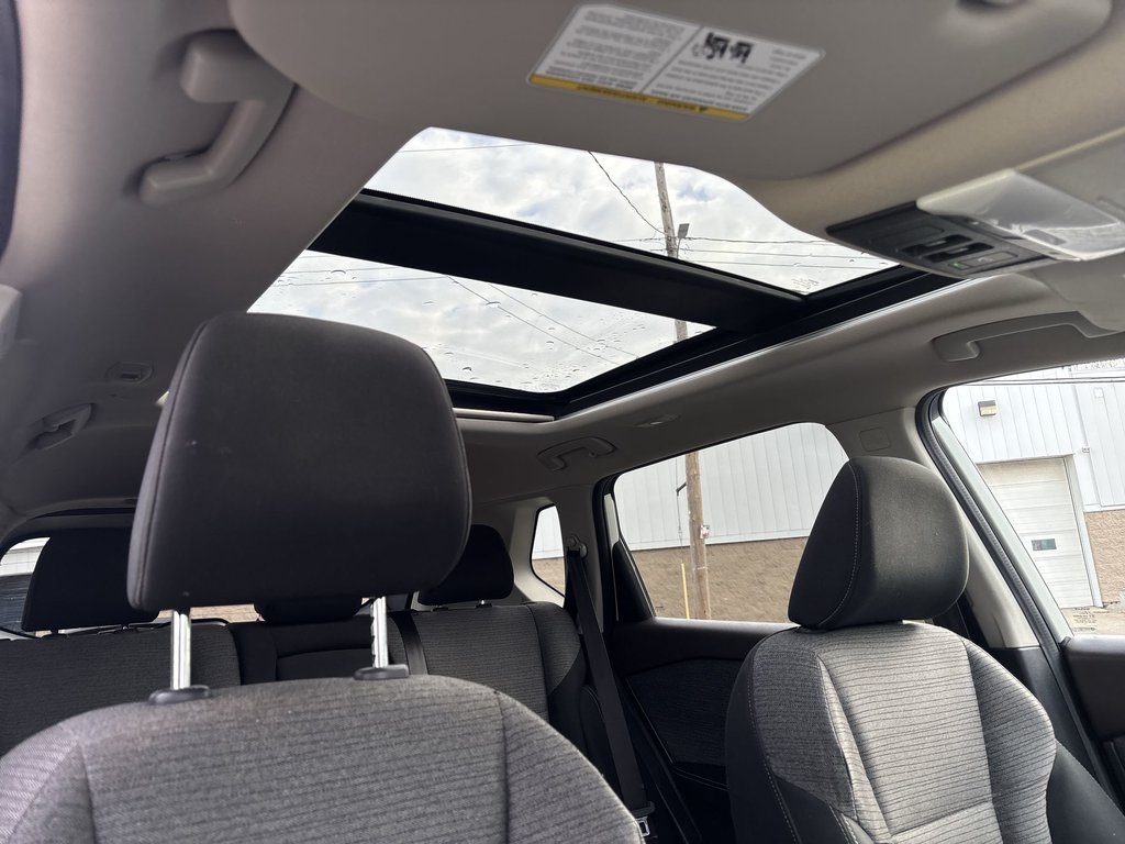 Nissan Rogue SV | Roof | Cam | USB | HtdWheel | Bluetooth | XM 2021 à Saint John, Nouveau-Brunswick - 52 - w1024h768px
