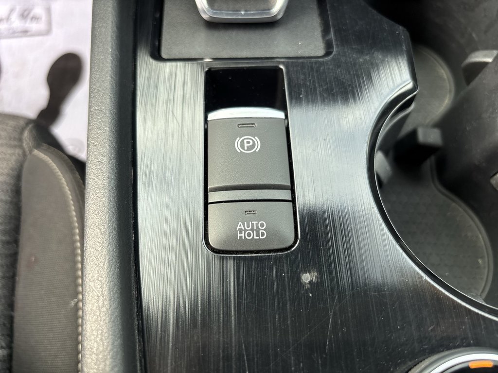 Nissan Rogue SV | Roof | Cam | USB | HtdWheel | Bluetooth | XM 2021 à Saint John, Nouveau-Brunswick - 30 - w1024h768px
