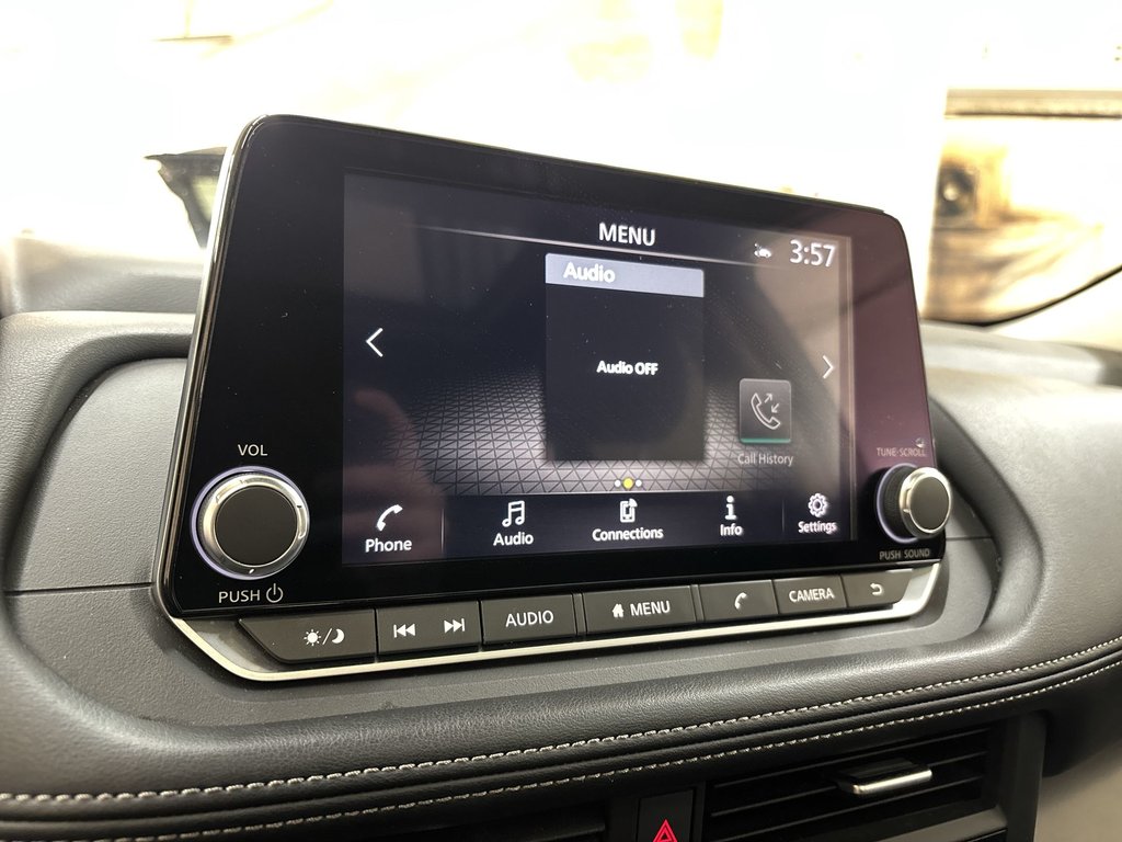 Nissan Rogue SV Moonroof | Nav | Cam | USB | HtdSeats 2024 à Saint John, Nouveau-Brunswick - 25 - w1024h768px