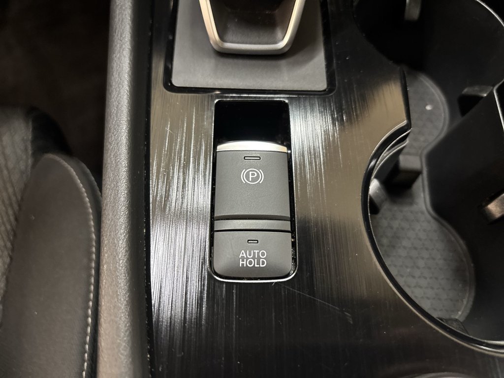 Nissan Rogue SV Moonroof | Nav | Cam | USB | HtdSeats 2024 à Saint John, Nouveau-Brunswick - 30 - w1024h768px