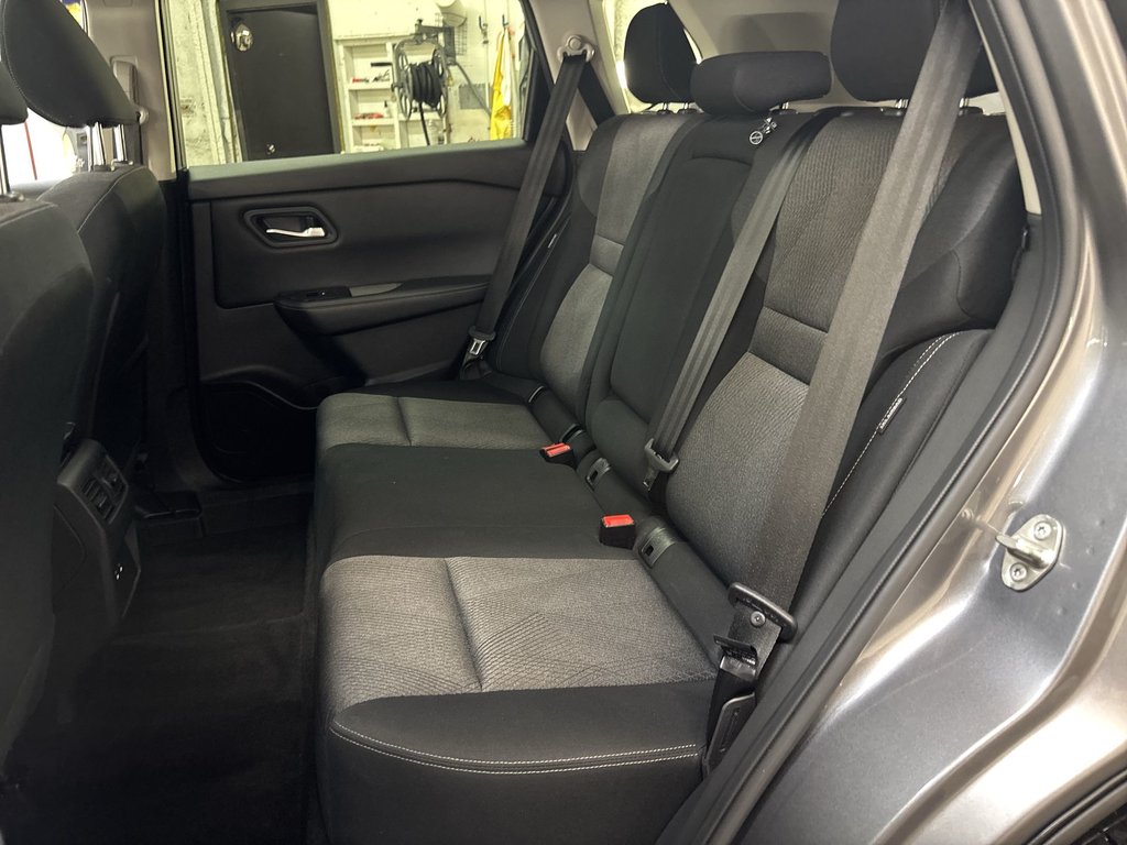 Nissan Rogue SV Moonroof | Nav | Cam | USB | HtdSeats 2024 à Saint John, Nouveau-Brunswick - 32 - w1024h768px