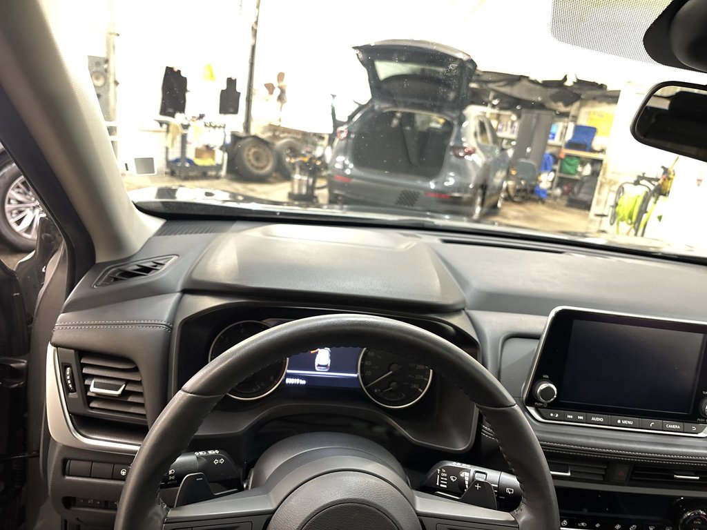 Nissan Rogue SV Moonroof | Nav | Cam | USB | HtdSeats 2024 à Saint John, Nouveau-Brunswick - 13 - w1024h768px