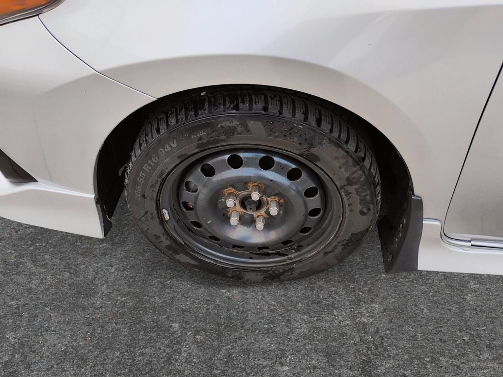 Scion iM BASE | USB| Bluetooth | Keyless | PwrWindows 2016 à Saint John, Nouveau-Brunswick - 11 - w1024h768px