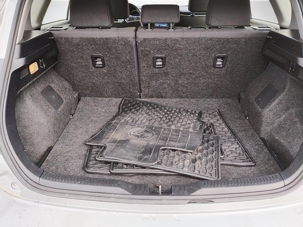 Scion iM BASE | USB| Bluetooth | Keyless | PwrWindows 2016 à Saint John, Nouveau-Brunswick - 53 - w1024h768px