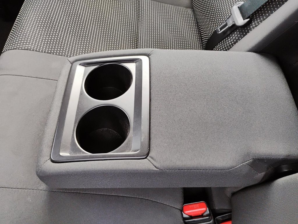 Scion iM BASE | USB| Bluetooth | Keyless | PwrWindows 2016 à Saint John, Nouveau-Brunswick - 46 - w1024h768px