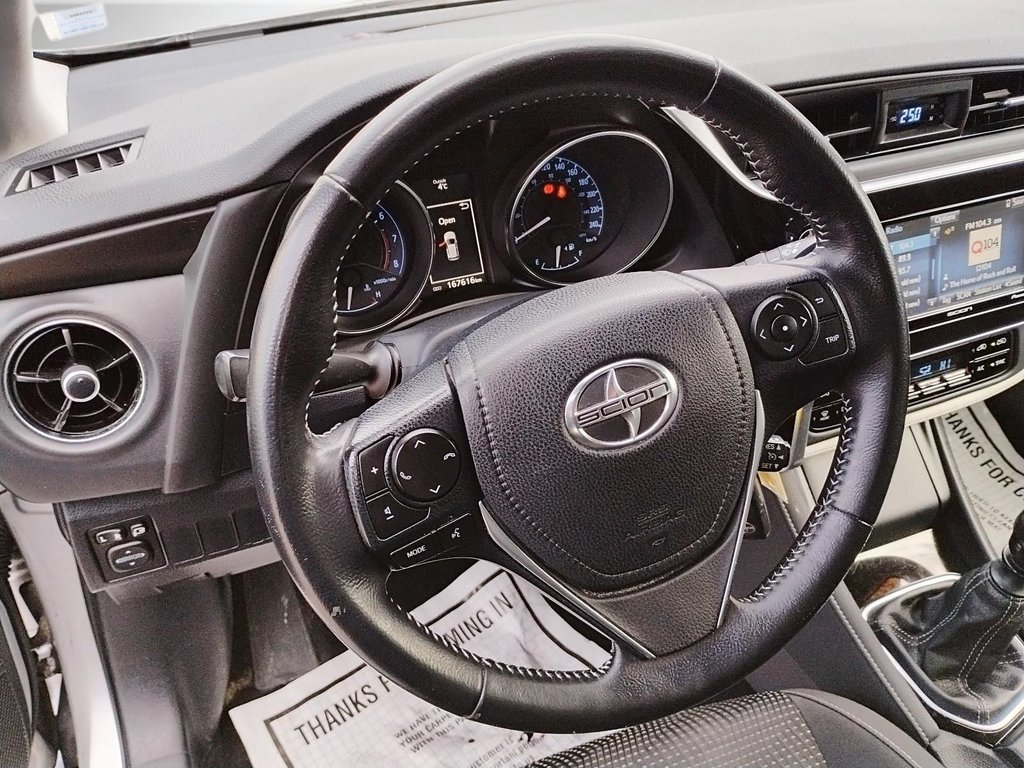 Scion iM BASE | USB| Bluetooth | Keyless | PwrWindows 2016 à Saint John, Nouveau-Brunswick - 17 - w1024h768px