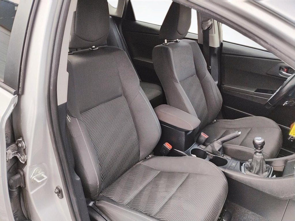 Scion iM BASE | USB| Bluetooth | Keyless | PwrWindows 2016 à Saint John, Nouveau-Brunswick - 13 - w1024h768px