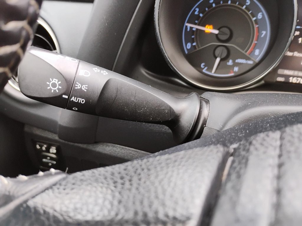 Scion iM BASE | USB| Bluetooth | Keyless | PwrWindows 2016 à Saint John, Nouveau-Brunswick - 29 - w1024h768px