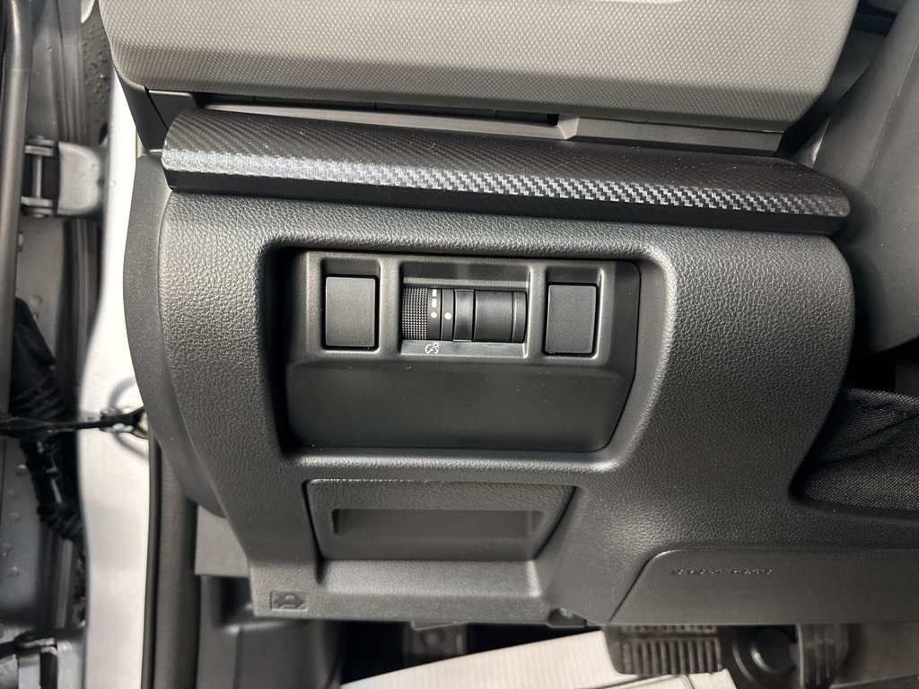 2025 Subaru Crosstrek Limited | Leather | Roof | Cam | USB | HtdSeats in Saint John, New Brunswick - 22 - w1024h768px