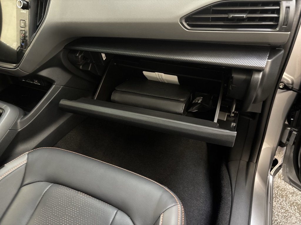 2025 Subaru Crosstrek Limited | Leather | Roof | Cam | USB | HtdSeats in Saint John, New Brunswick - 43 - w1024h768px