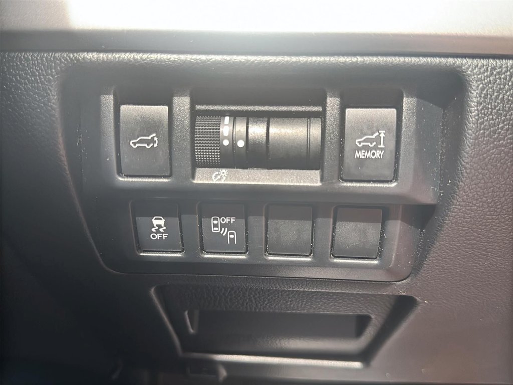 2015 Subaru Outback Touring | Leather | Sunroof | Cam | USB | HtdSeats in Saint John, New Brunswick - 19 - w1024h768px