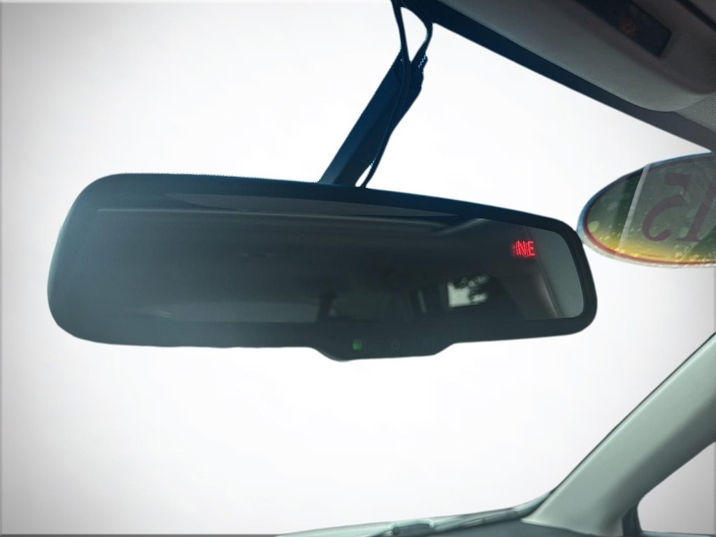 2015 Subaru Outback Touring | Leather | Sunroof | Cam | USB | HtdSeats in Saint John, New Brunswick - 35 - w1024h768px