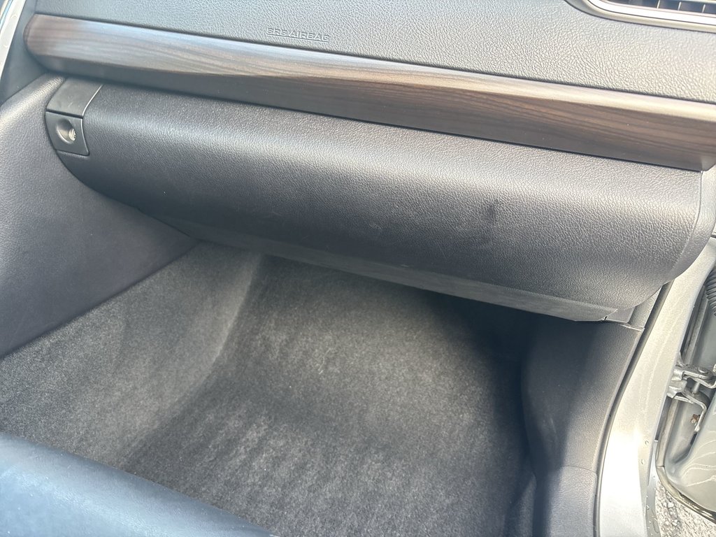 2017 Toyota Camry XSE | Leather | Roof | Cam | USB |  HtdWheel in Saint John, New Brunswick - 44 - w1024h768px