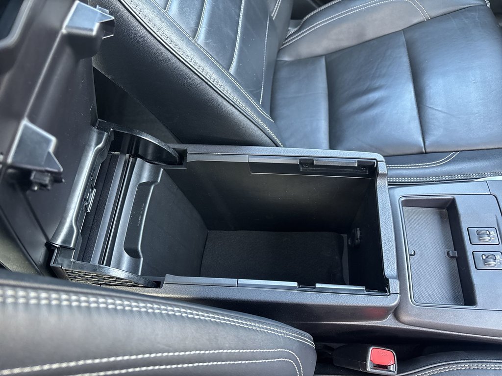 2017 Toyota Camry XSE | Leather | Roof | Cam | USB |  HtdWheel in Saint John, New Brunswick - 48 - w1024h768px