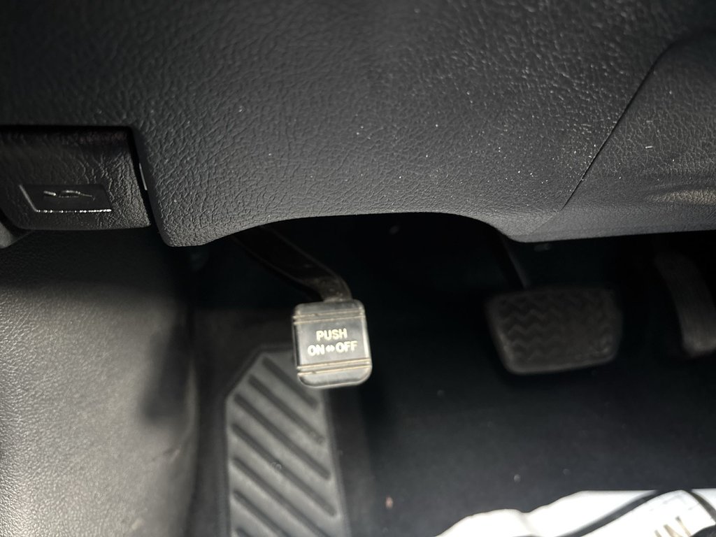 2017 Toyota Camry XSE | Leather | Roof | Cam | USB |  HtdWheel in Saint John, New Brunswick - 30 - w1024h768px