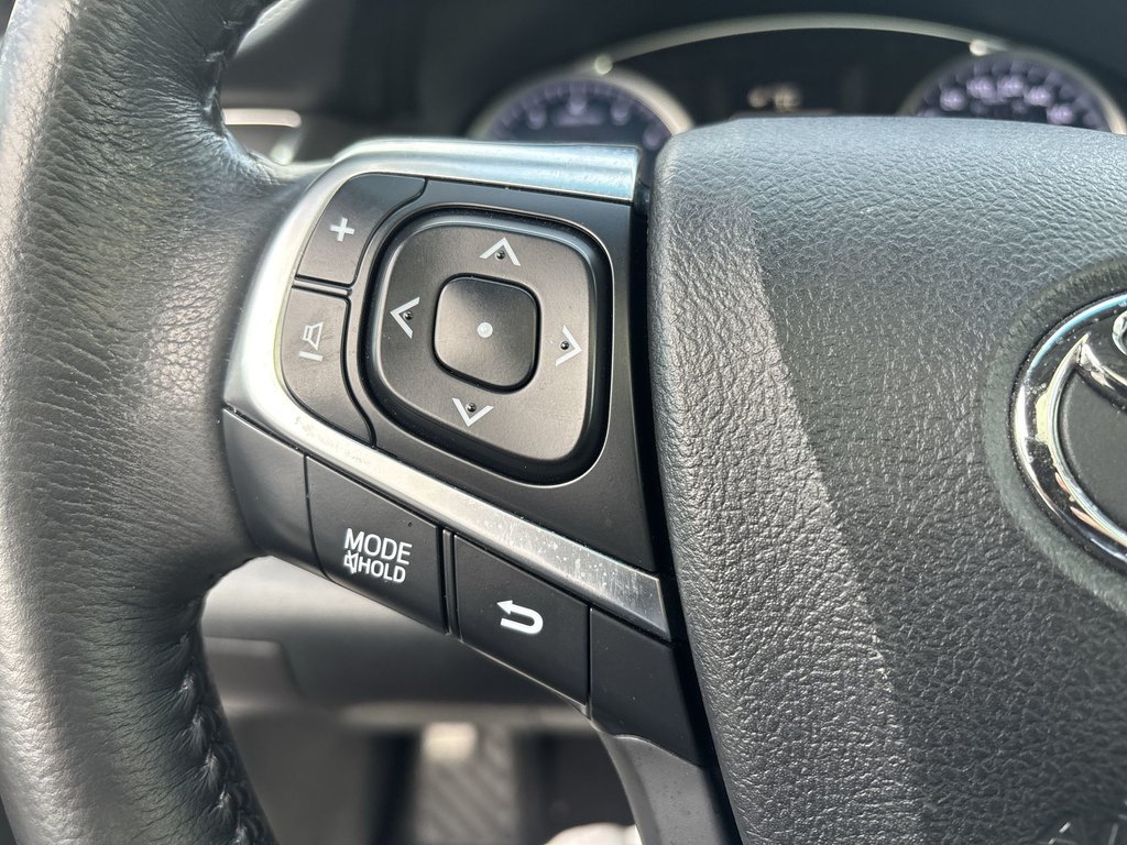 2017 Toyota Camry XSE | Leather | Roof | Cam | USB |  HtdWheel in Saint John, New Brunswick - 20 - w1024h768px