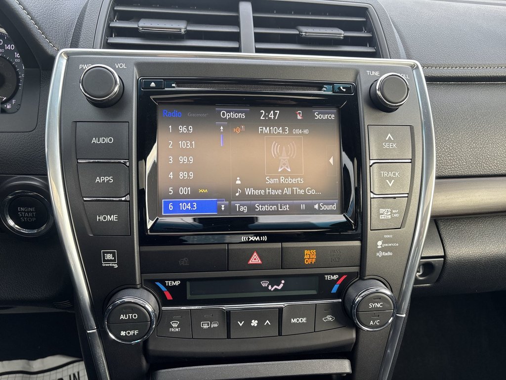 2017 Toyota Camry XSE | Leather | Roof | Cam | USB |  HtdWheel in Saint John, New Brunswick - 25 - w1024h768px