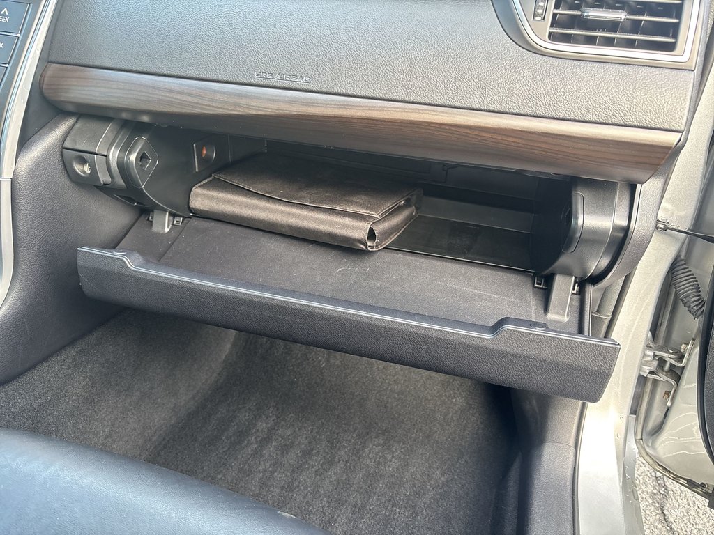 2017 Toyota Camry XSE | Leather | Roof | Cam | USB |  HtdWheel in Saint John, New Brunswick - 43 - w1024h768px