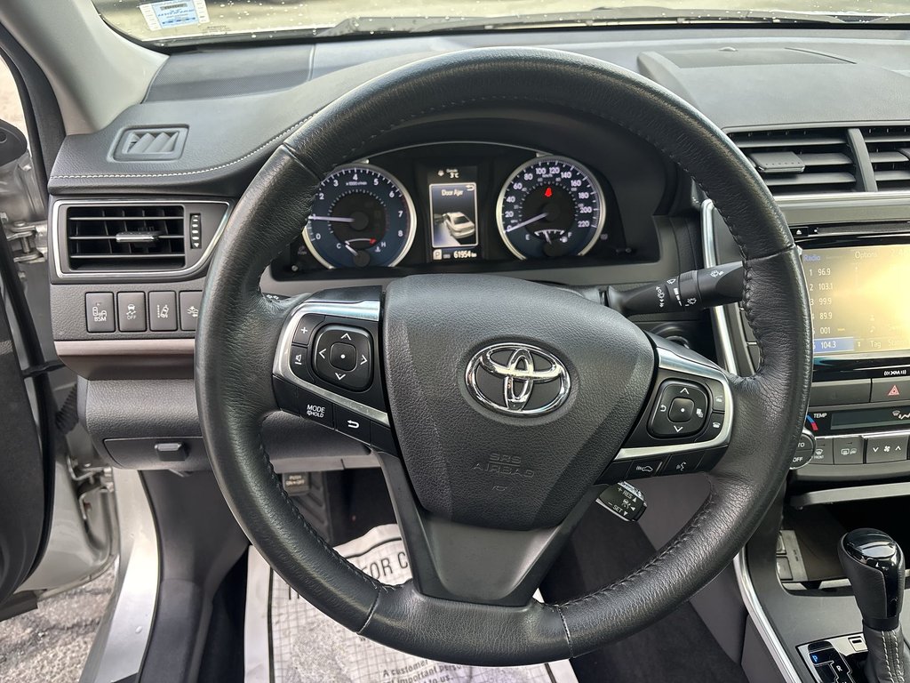 2017 Toyota Camry XSE | Leather | Roof | Cam | USB |  HtdWheel in Saint John, New Brunswick - 17 - w1024h768px