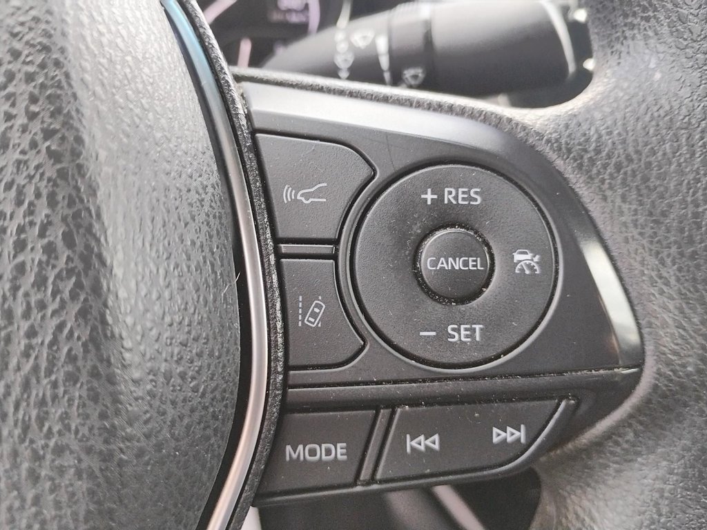 2018 Toyota Camry in Antigonish, Nova Scotia - 32 - w1024h768px