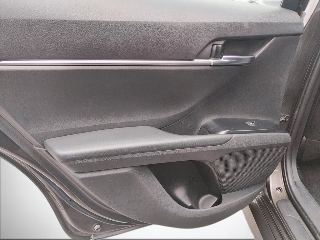 2018 Toyota Camry in Antigonish, Nova Scotia - 43 - w1024h768px