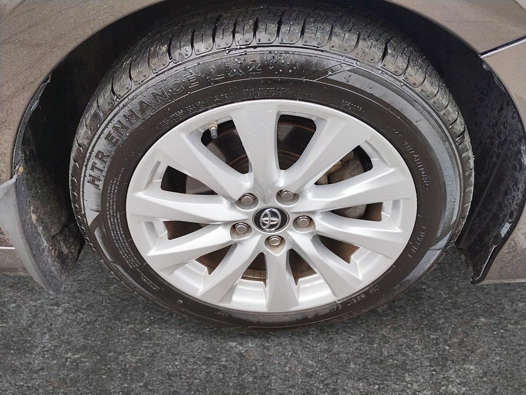 2018 Toyota Camry in Antigonish, Nova Scotia - 11 - w1024h768px