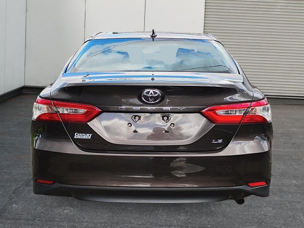 2018 Toyota Camry in Antigonish, Nova Scotia - 4 - w1024h768px