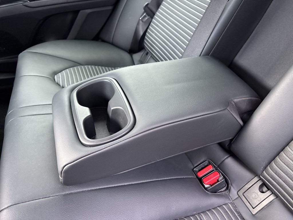 2019 Toyota Camry SE | Cam | USB | HtdSeats | Bluetooth | Keyless in Saint John, New Brunswick - 33 - w1024h768px